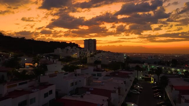 Puesta de sol ciudad