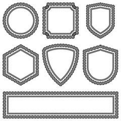 Elegant chain pattern frame with metallic links forming a stylish decorative border, perfect for labels, posters, packaging, and modern design projects.
