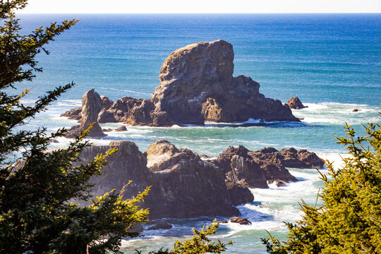 Beautiful shore cliffs view at Ecola State Park, Oregon