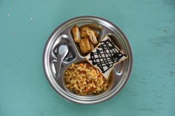 Thai daily school lunch
