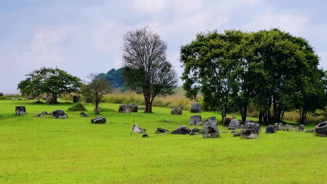 Valley of the Jars, Laos. Phongsavan. Valley of the Jars. The megalithic archaeological landscape consists of thousands of stone jars scattered across the Xiangkhouang Plateau. 4К	