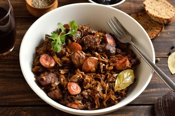 Stewed cabbage (polish bigos)