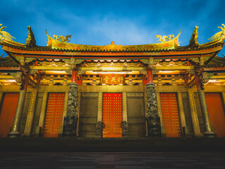 Fototapeta premium 台北の行天宮