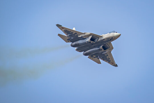 Fighter plane Sukhoi Su-57, performing maneuvers during public Air Show of AeroIndia-2025.