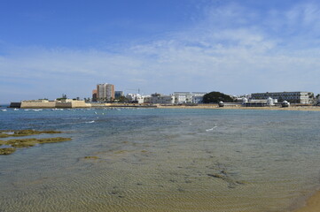Praia de C&aacute;diz na Espanha