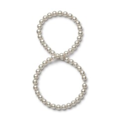 Obraz premium Elegant pearl necklace styled in the shape of the number eight on a clean white background for jewelry and fashion concepts