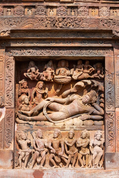 India, Uttar Pradesh, Lalitpur, Beautifully Carved Portrait of  Sheshashayyi Lord Vishnu on the Dashavtara Temple, Ancient 6th Century Gupta Period Temple Deogarh.