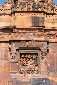 India, Uttar Pradesh, Lalitpur, Beautifully Carved Portrait of  Sheshashayyi Lord Vishnu on the Dashavtara Temple, Ancient 6th Century Gupta Period Temple Deogarh.