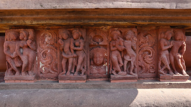 India, Uttar Pradesh, Lalitpur, Erotic Sculptures on the Ancient Shri Dashavtar Lord Vishnu Temple, The 6th Century Gupta Period Temple.