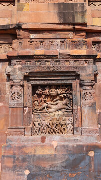 India, Uttar Pradesh, Lalitpur, Beautiful Carving Sculpture of Sheshashayyi Lord Vishnu on the Ancient Shri Dashavtara Temple of Deogarh. Gupta Period Temple.