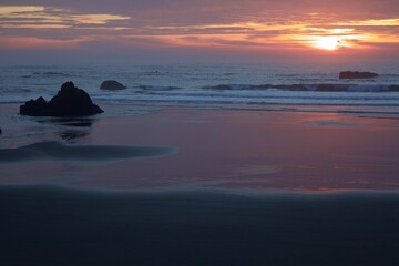 Obraz premium sunset on the beach