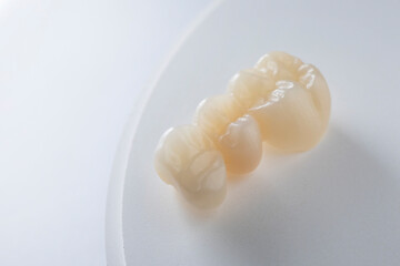 Zirconia block and dentures