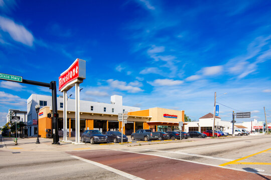 Firestone building Hollywood Florida built in 1967. Long exposure to blur trees and sky
