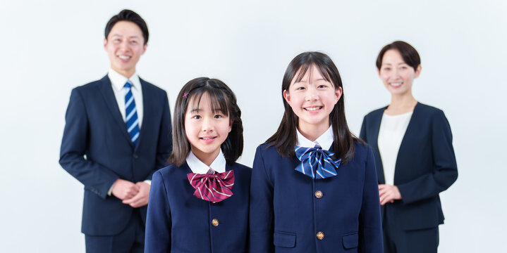 家族 親子 入学式 卒業式 - Powered by Adobe