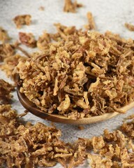 Image of crispy fried onions.