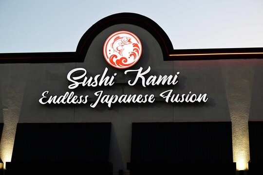 Sushi Kami Endless Japanese Fusion restaurant in Bradenton, Florida