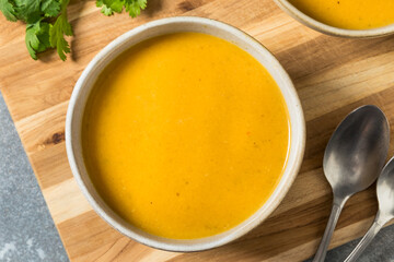 Smooth Homemade Butternut Squash Soup