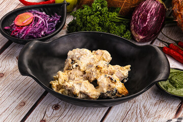 Chicken tikka with cream sauce