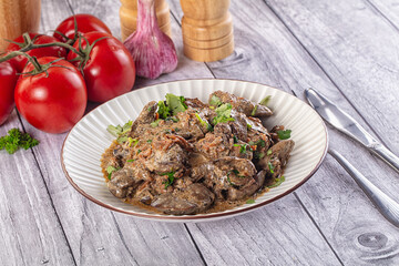 Chicken liver in cream sauce
