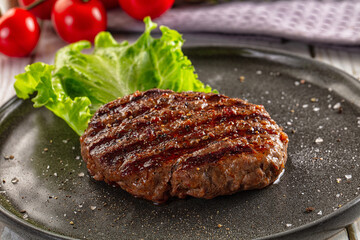 Grilled beef cutlet minced meat
