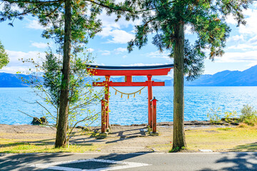 秋の御座石神社 鳥居　秋田県仙北市　Torii gate at Gozanoishi Shrine in autumn. Akita Pref, Semboku City.