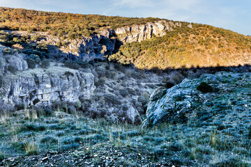 Oto&ntilde;o en los cortados del Ca&ntilde;&oacute;n del rio Dulce