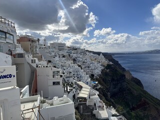 ギリシャサントリーニ島のフィラの街並み