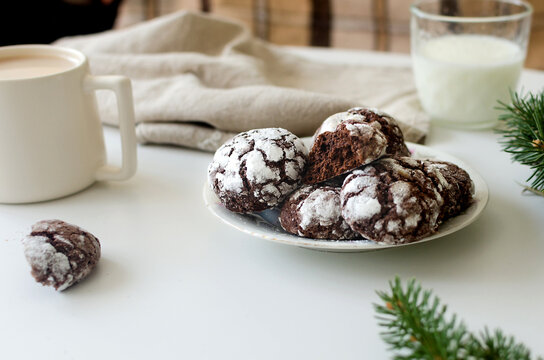 Traditional American cookies for Christmas. Cracked chocolate biscuits.