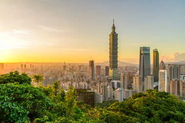 Obraz premium 台湾にある台北のとても美しい夕焼け風景A beautiful sunset view of Taipei, Taiwan