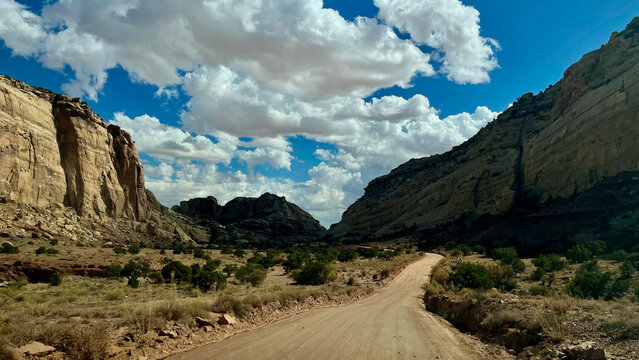 road to the mountains