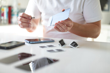 The process of replacing a protective glass on a smartphone