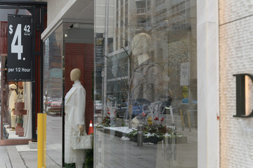 Fototapeta premium exterior of DIOR, a clothing store, located at 131 Bloor St W, floor 1, The Colonnade, Toronto