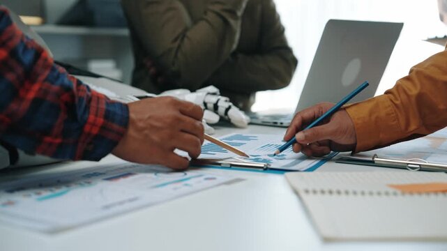 In a results oriented atmosphere, a data analytics workflow powered by AI accelerates planning, elevates marketing discussions, and refines a future proof strategy. Noogenesis AI