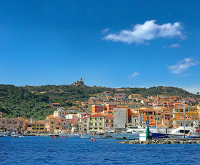 Obraz premium La Maddalena (Gallurese: A Madalena, Sardinian: Sa Madalena) is a town and comune located on the island with the same name, in northern Sardinia, Italy