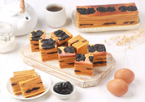 Lapis legit is a multi-layered Indonesian cake inherited from the Dutch colonial era, often served at Chinese New Year, Eid al-Fitr and Christmas celebrations.