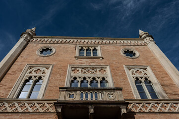 Obraz premium Petritoli is a hilly municipality in the province of Fermo overlooking the green and fertile Aso Valley, of which it represents, due to its abundance of olive trees, an important economic center.