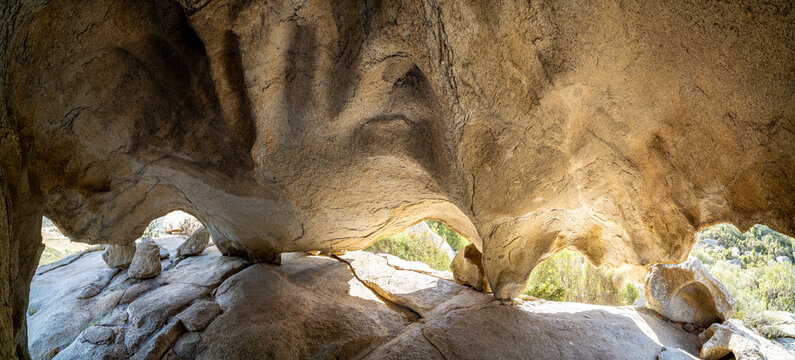 Perda arcu su coguddu in Monte Liuru, Sardinia island