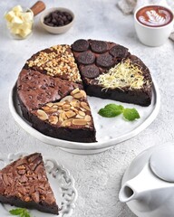 Brownies, a chocolate delicious cake suitable for drinking tea with friends