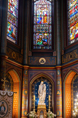 vue intérieure de l'église Saint Eugène Sainte Cécile dans le centre de Paris en France