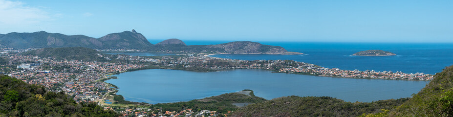 Obraz premium Panoramic view of the Oceanic Region of the City Park in Niterói, Brazil
