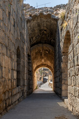 Obraz premium Entrance to the amphitheater at Bet Shean National Park in Bet Shean Israel. 