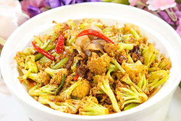 Dry Pot Organic Cauliflower Northeastern Style