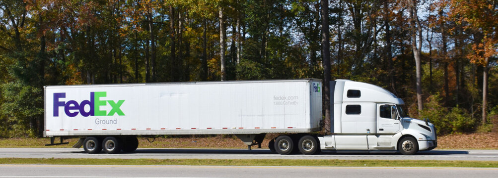 A truck of FedEx Transport company, North Carolina, USA