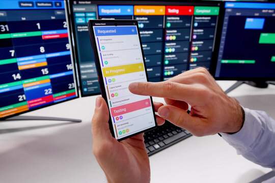 Efficiently Manage Employee Schedules Using Virtual Calendar Software