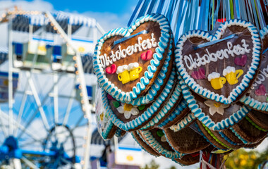typical ginger bread heart at a kiosk