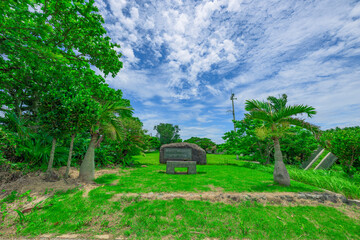  久宇良の開拓碑が語る石垣島の歴史と豊かな自然の風景