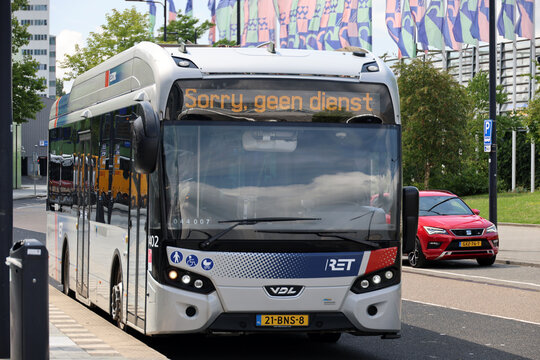 VDL Hybrid city bus of RET at Rotterdam Central Station