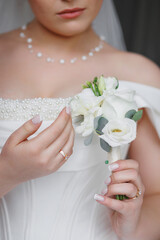 consecration_wreath_0_glass_bowl_0_candlestick_0