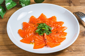 サーモンのカルパッチョ