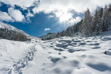 Berglanschaft Kremstal  bei Neuschnee in &Ouml;sterreich